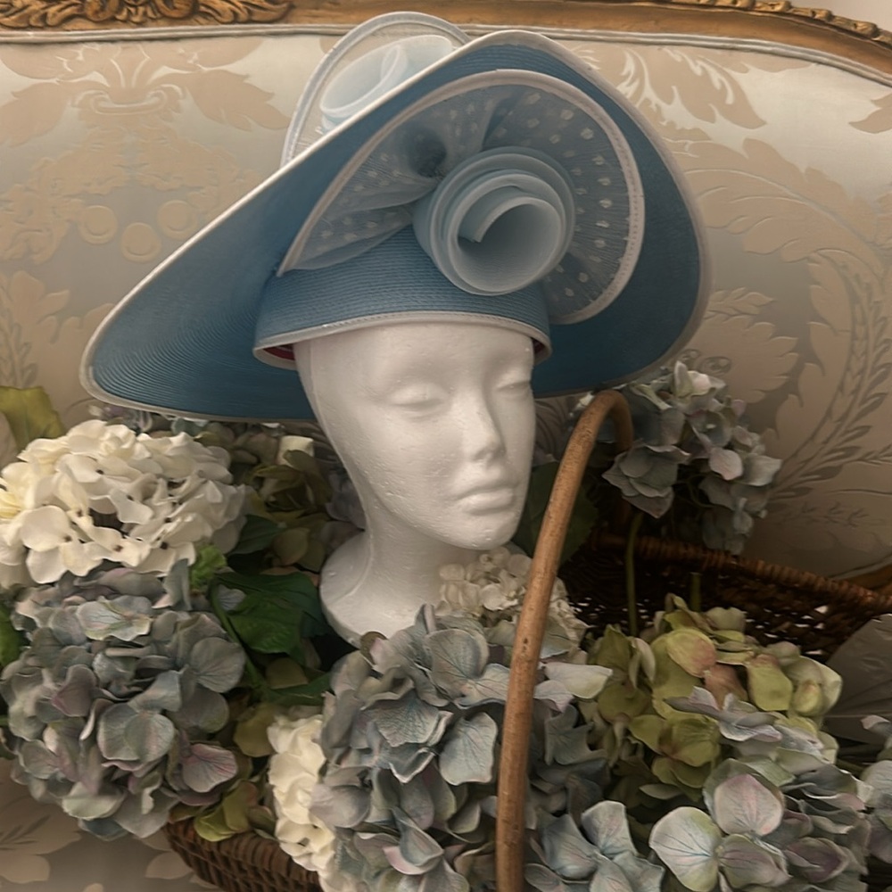 Gorgeous light blue summer church hat, Kentucky derby hat - Picture 4 of 13